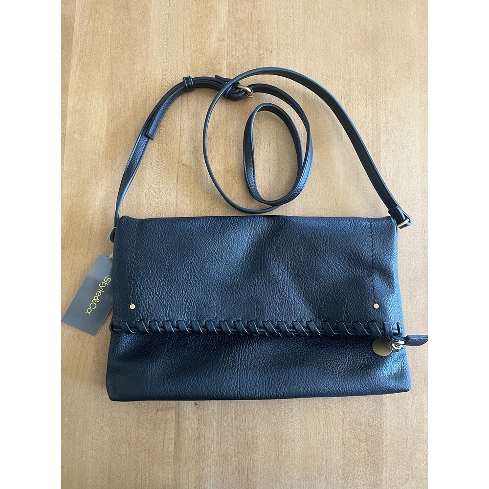 Whipstitch East West Flap Small Crossbody NEW $79.50 Macys Exclusive Black Purse